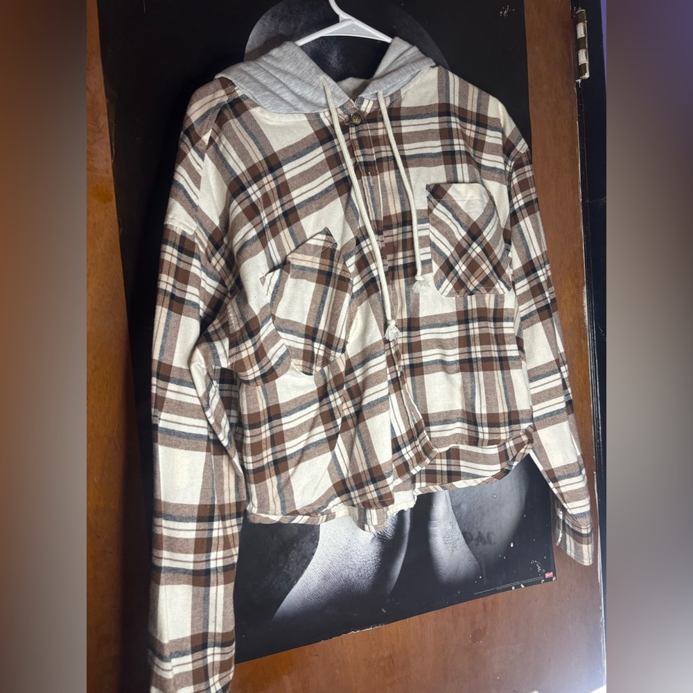 Women’s Cropped Hooded Flannel